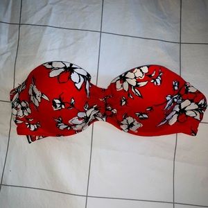 Hollister bikini top - size M